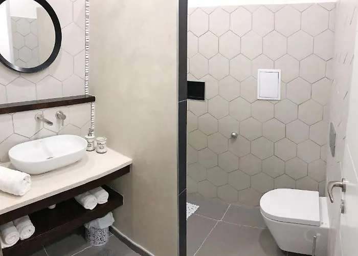 アパート Mario ピラン